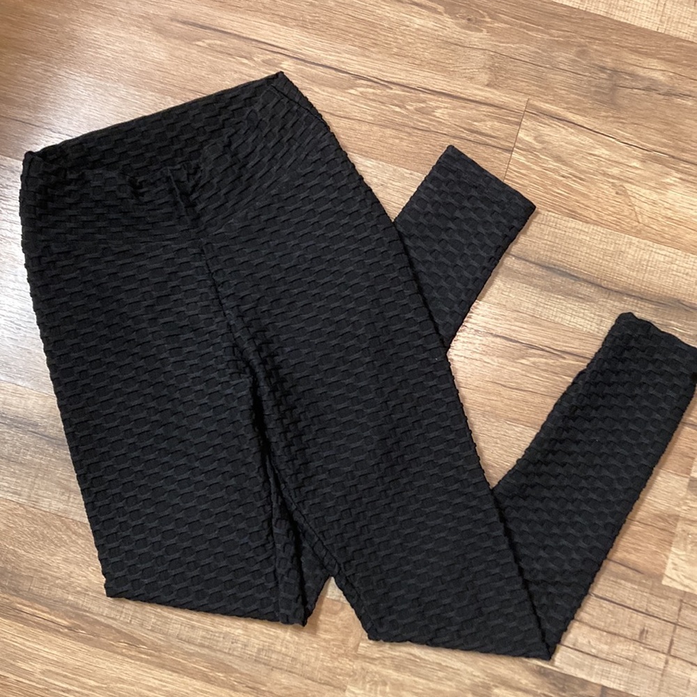 Scrunch Butt Anti-cellulite Workout Leggings | Size S - Picture 2 of 4
